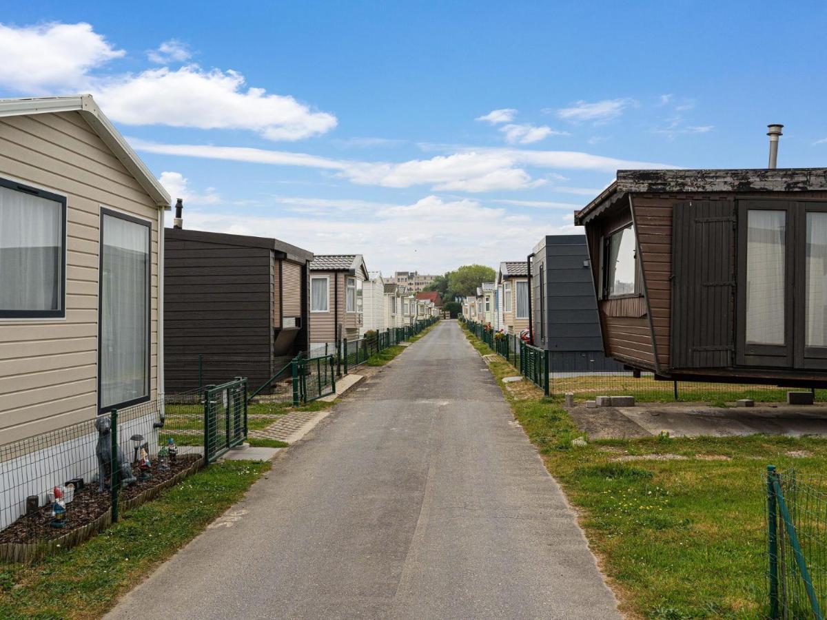 Le Boucanier - Omheinde Stacaravan Aan Zee Middelkerke Ngoại thất bức ảnh